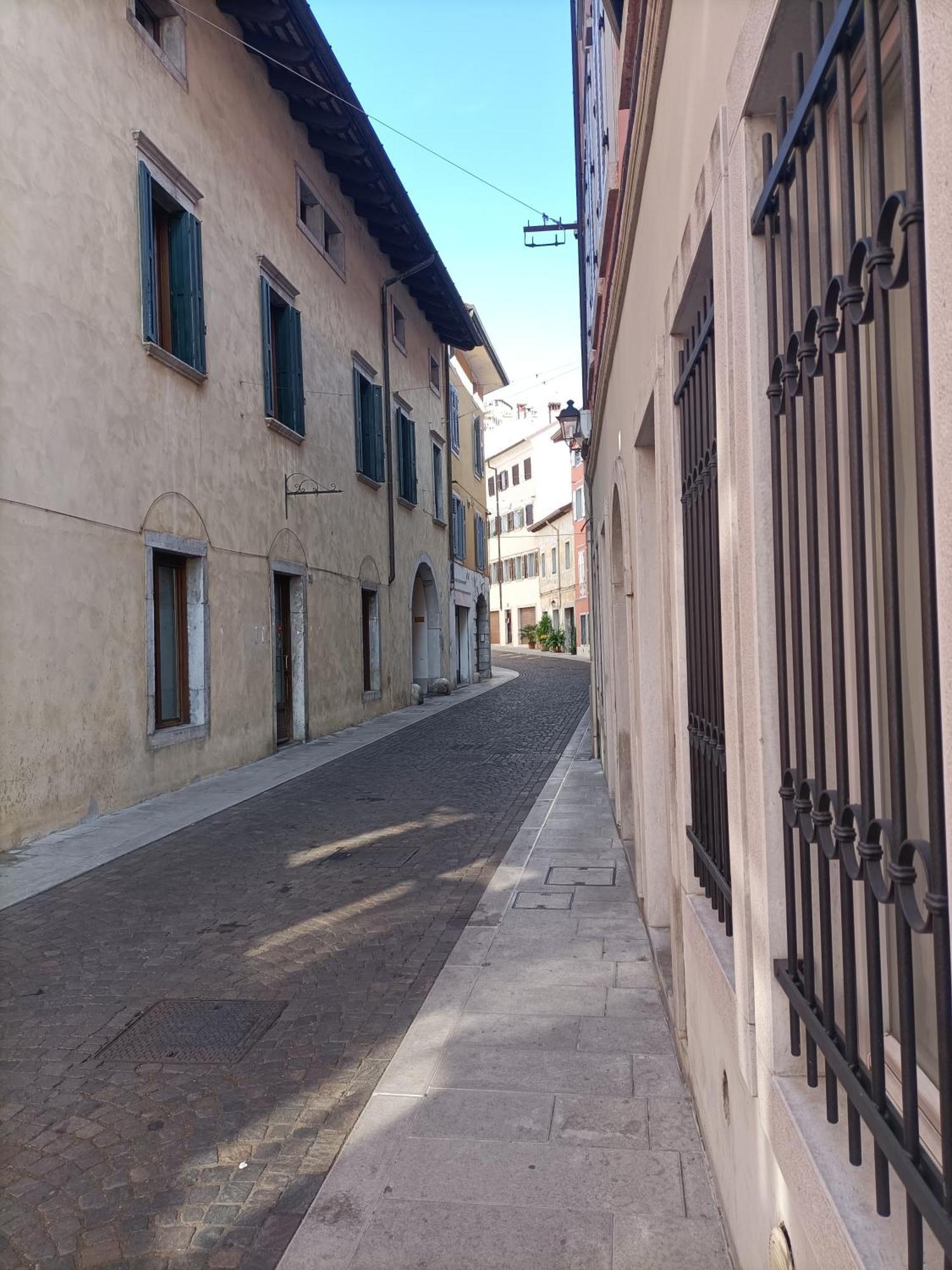 Appartamento Bonbon, Centro Storico Con Parcheggio Gorizia Kültér fotó